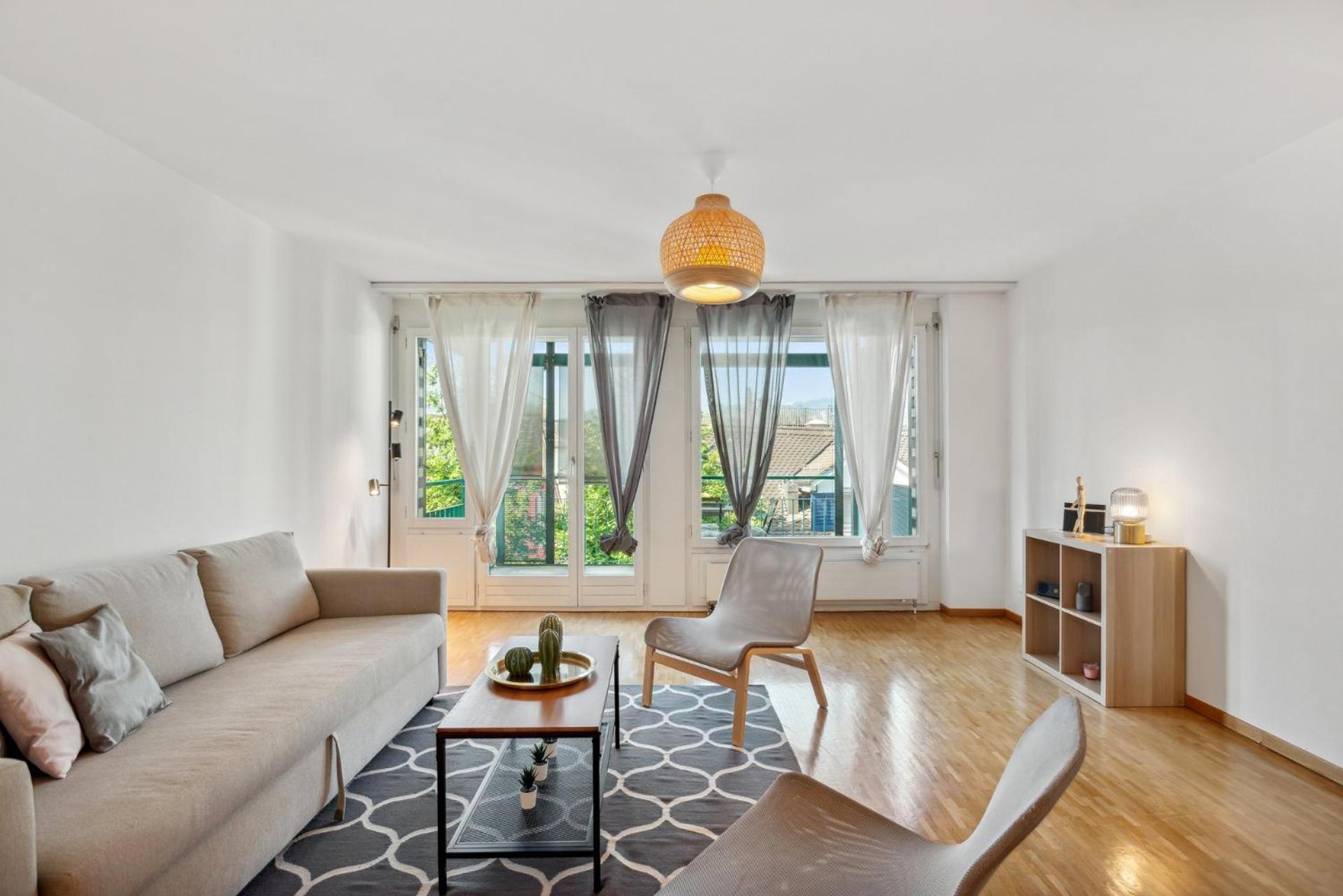 Spacious Central Apartments Hoting チューリッヒ エクステリア 写真